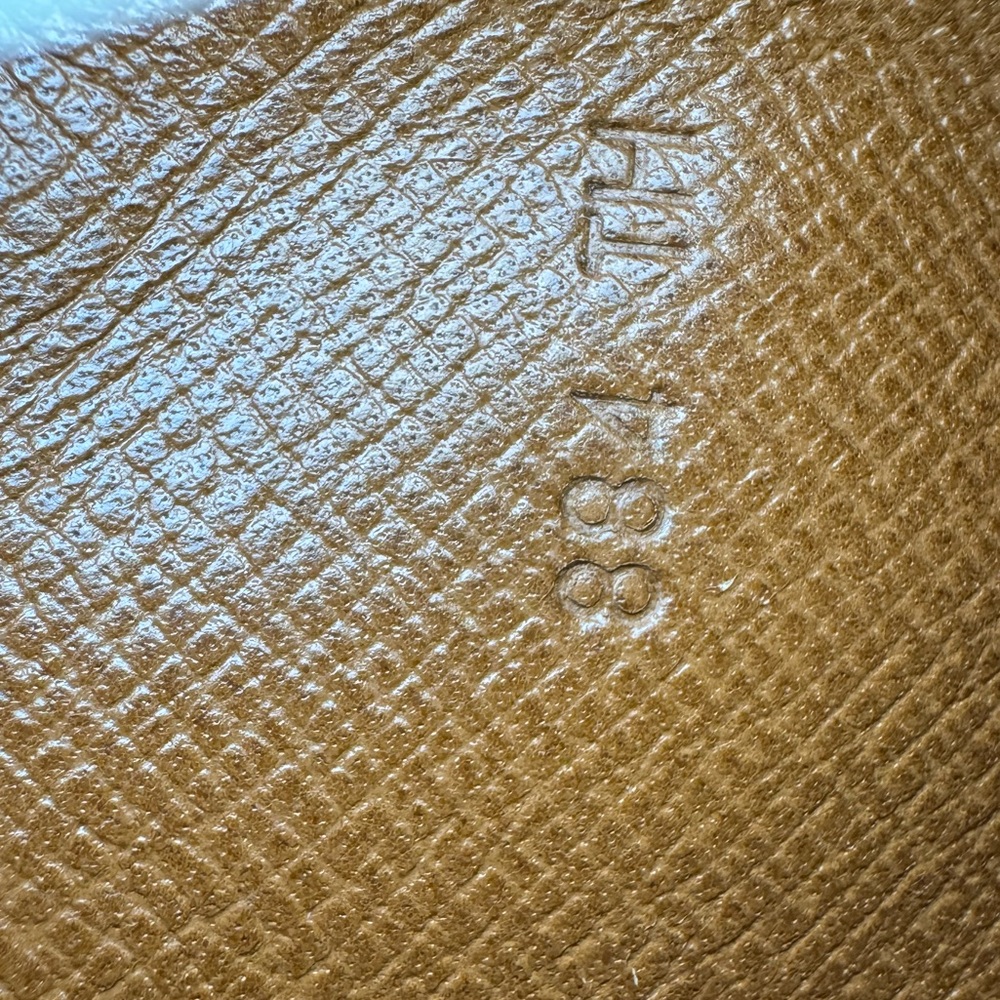 Classic Louis Vuitton Monogram Wristlet — Vintage 1988 (TH 884) - Picture 12 of 16